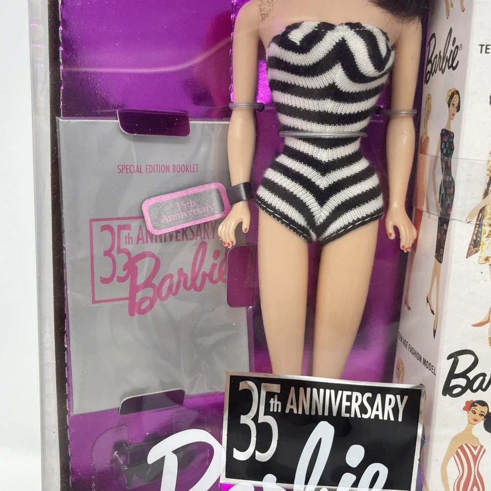 VTG 35th Anniversary 1959 Brunette Barbie Doll & Package Reproduction 93' Mattel
